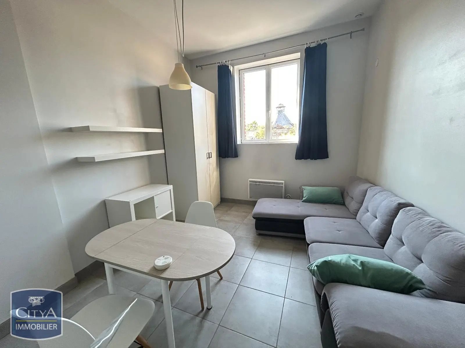 Appartement à louer, 21m², Valenciennes
