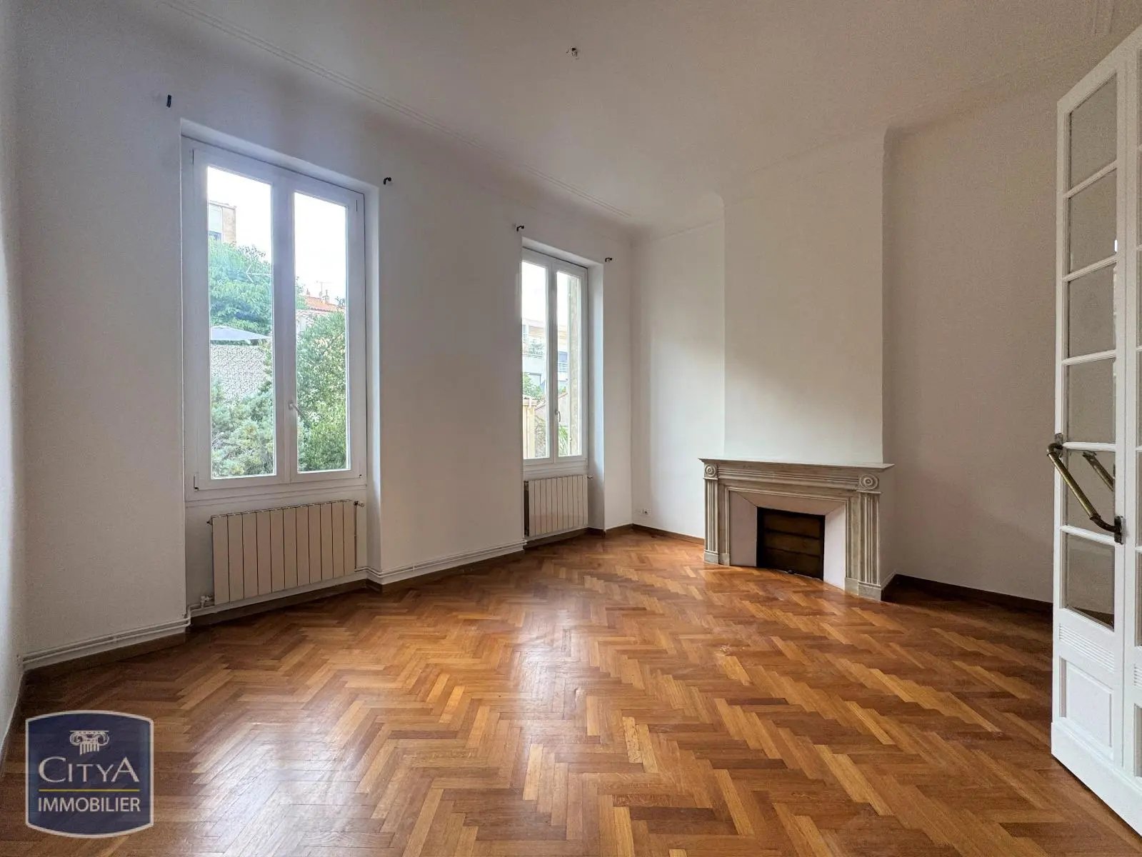 Appartement à louer, 77m², Marseille 6ème
