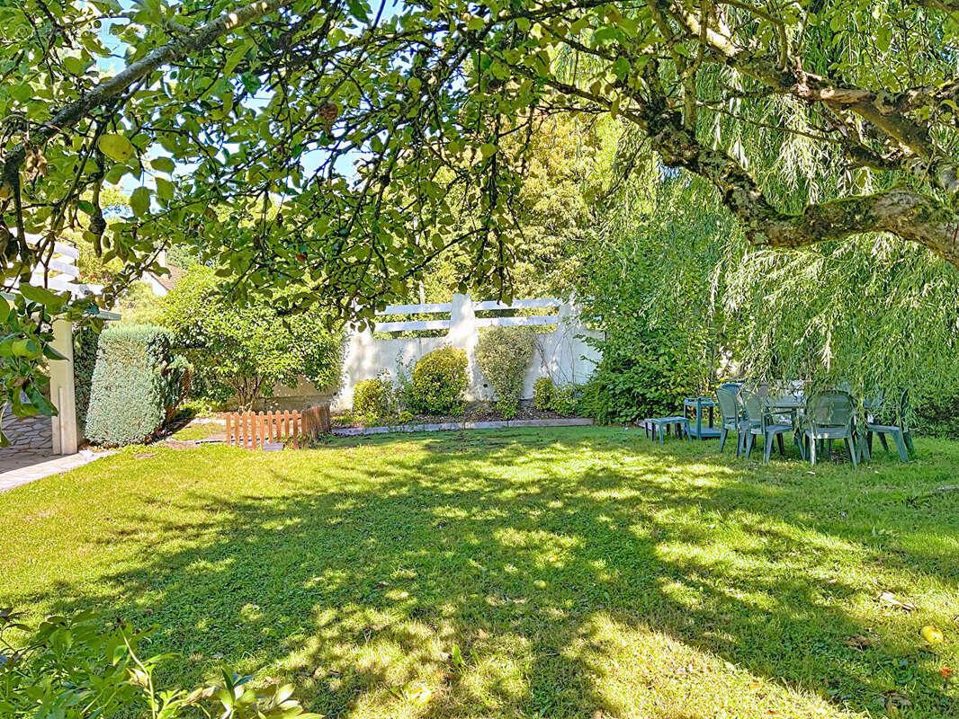 Maison à vendre, 130m², Beynes