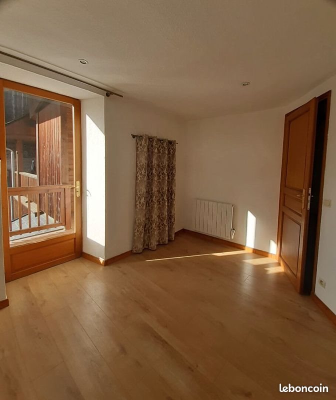 Appartement à vendre, 65m², Saint-Pierre-d'Albigny