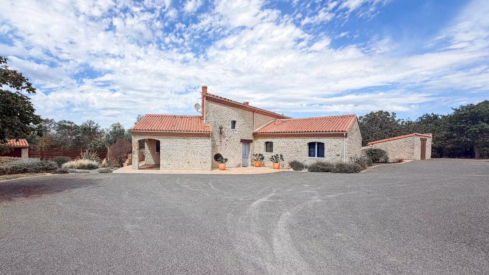Maison à vendre, 244m², Luzay