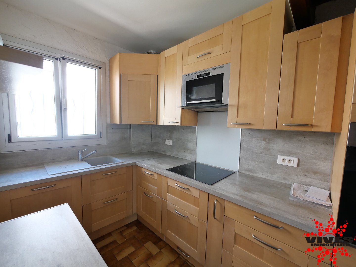 Maison à vendre, 71m², Poilhes