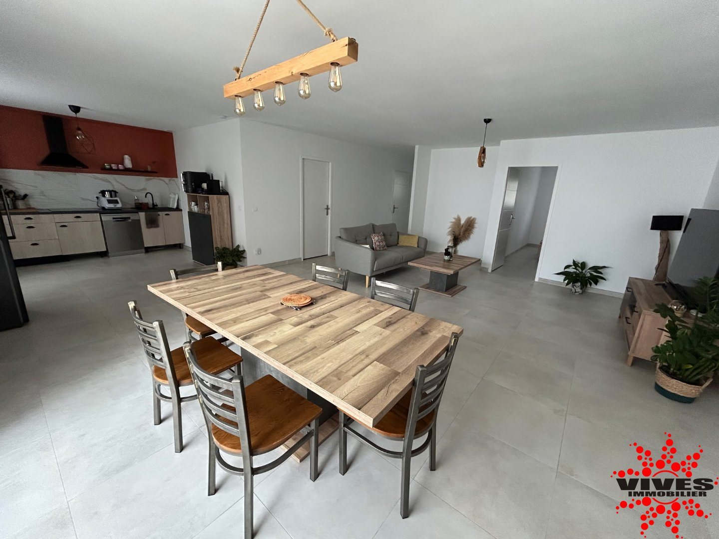 Maison à louer, 86m², Montady