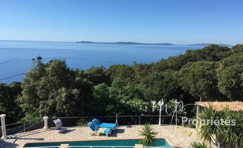 Maison à vendre, 255m², Rayol-Canadel-sur-Mer