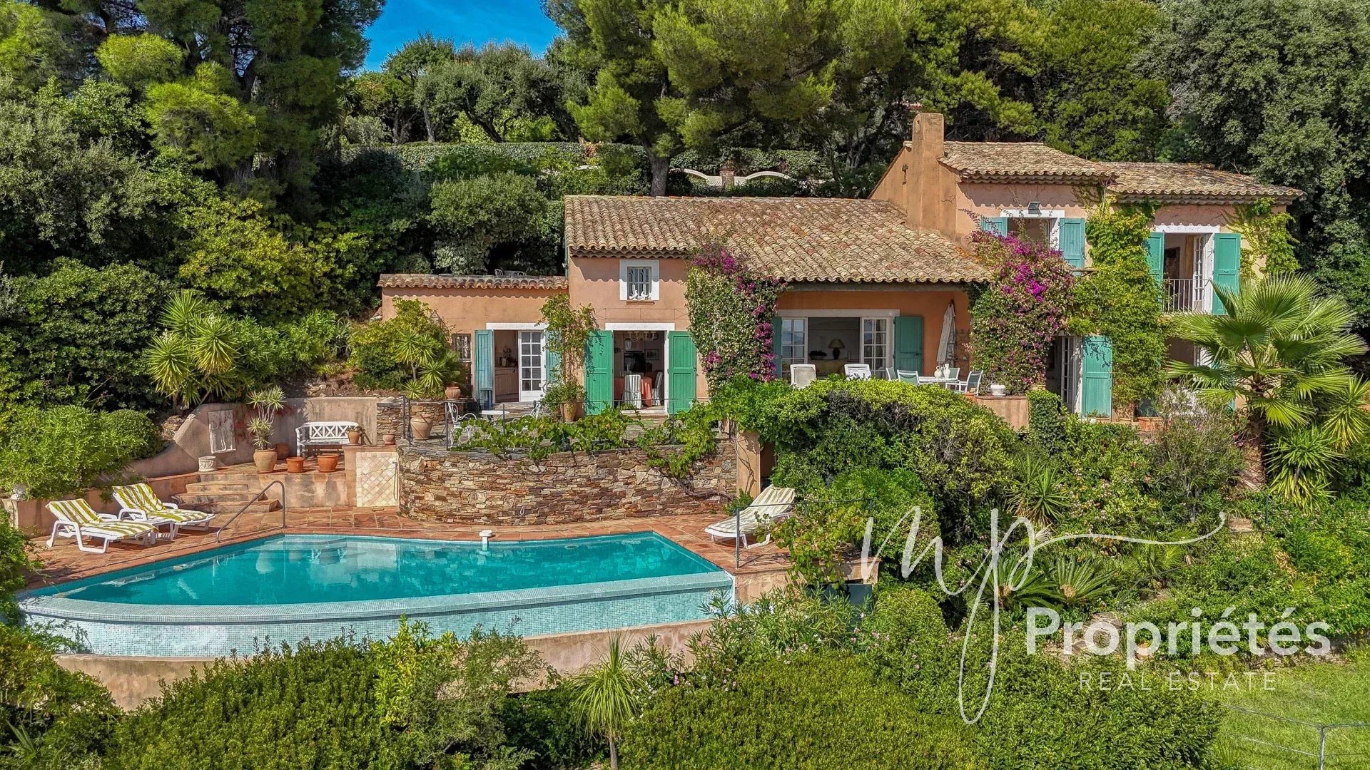Maison à vendre, 165m², Le Lavandou