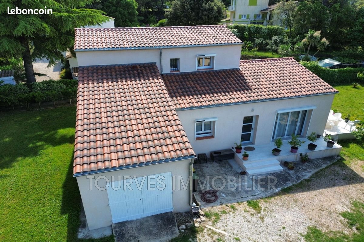 Maison à vendre, 126m², Tourves