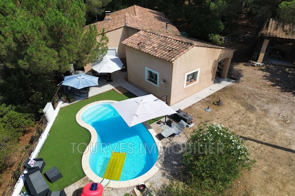 Maison à vendre, 186m², Tourves