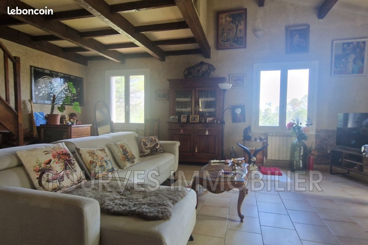 Maison à vendre, 127m², Tourves