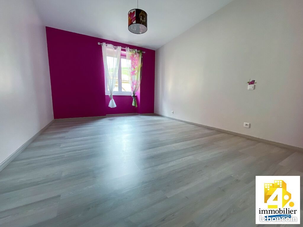 Appartement à louer, 120m², Soultzmatt