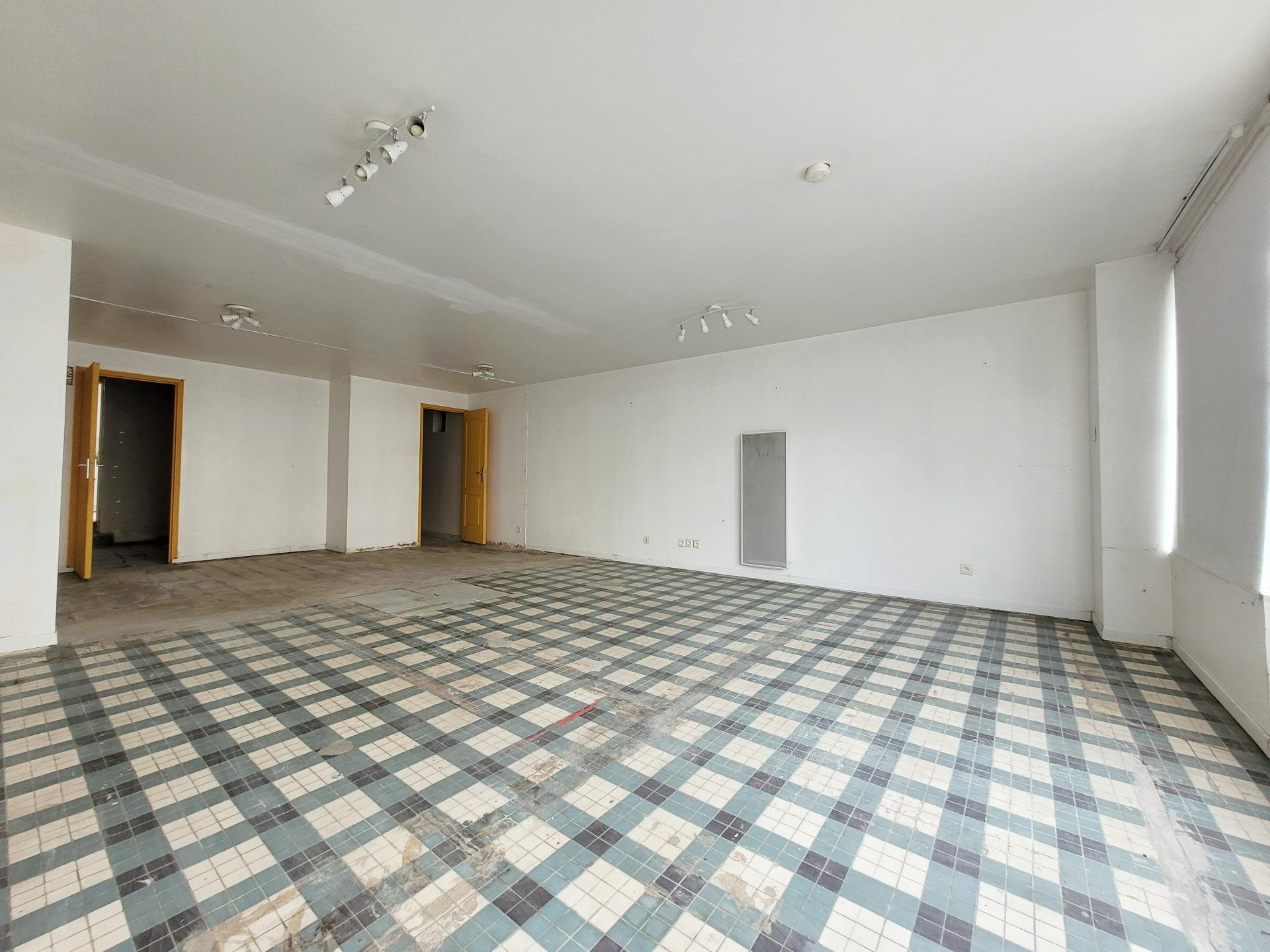 Appartement à vendre, 65m², Pont-Saint-Vincent