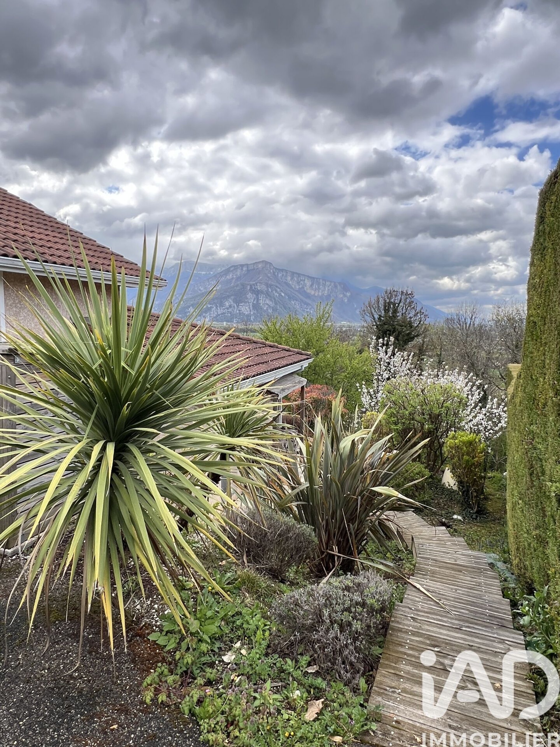 Maison à vendre, 188m², La Buisse