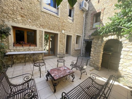 Maison 250 m² · à Puisserguier · 250 m² · 340 000 €