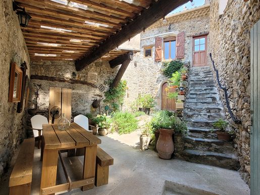 Maison 90 m² · à Neffiès · 90 m² · 183 600 €