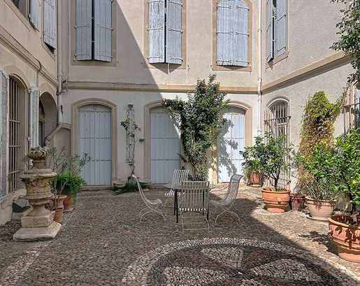 Appartement 103 m² · à Béziers · 103 m² · 158 000 €