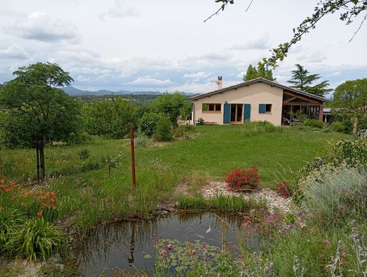 Maison 136 m² · à Méjannes-lès-Alès · 136 m² · 425 000 €