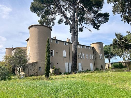 Maison 1200 m² · à Pézenas · 1 200 m² · 990 000 €
