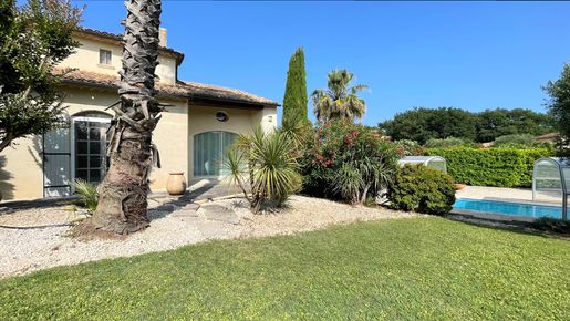 Maison 270 m² · à Uzès · 270 m² · 1 090 000 €
