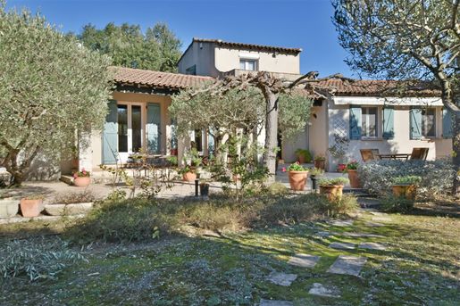 Maison 130 m² · à Nîmes · 130 m² · 485 000 €