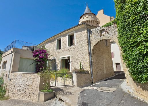 Maison 135 m² · à Margon · 135 m² · 395 000 €
