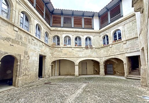 Appartement 4 pièces 111 m² · à Béziers · 111 m² · 199 000 €