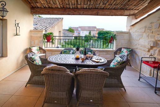 Maison 122 m² · à Uzès · 122 m² · 695 000 €