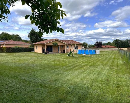 Maison 110 m² · à Martiel · 110 m² · 241 500 €