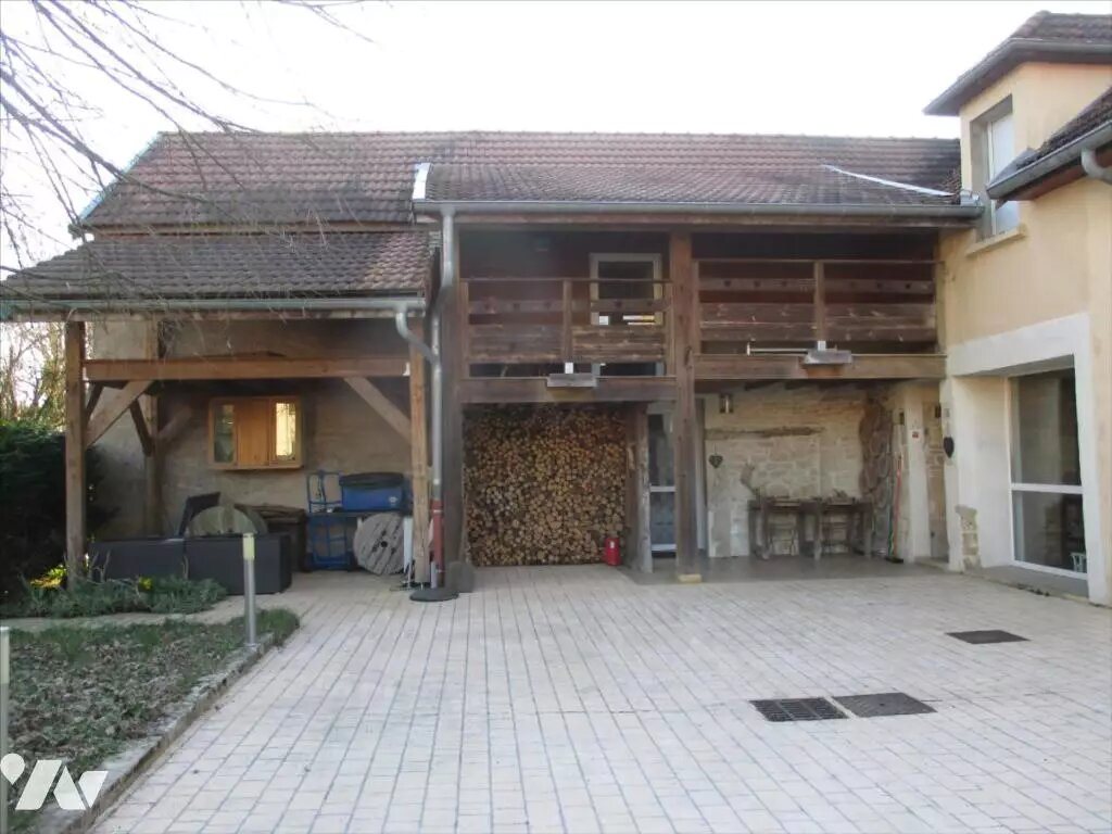 Maison à vendre, 396m², Scey-sur-Saône-et-Saint-Albin
