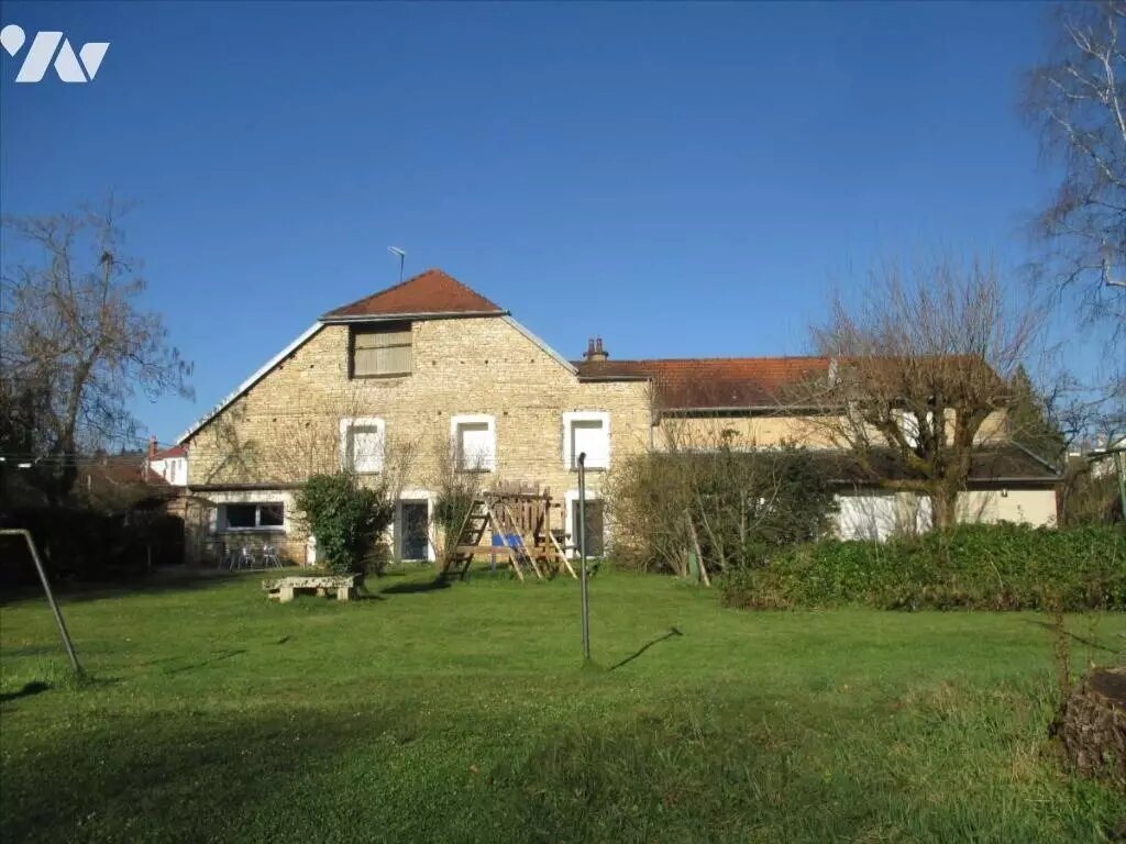 Maison à vendre, 396m², Scey-sur-Saône-et-Saint-Albin