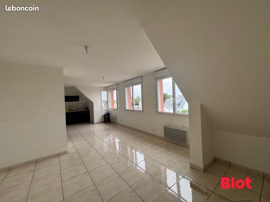 Appartement à louer, 73m², Ploudalmézeau