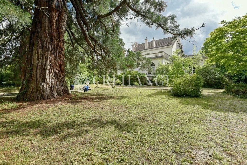 Maison à vendre, 398m², La Celle-Saint-Cloud