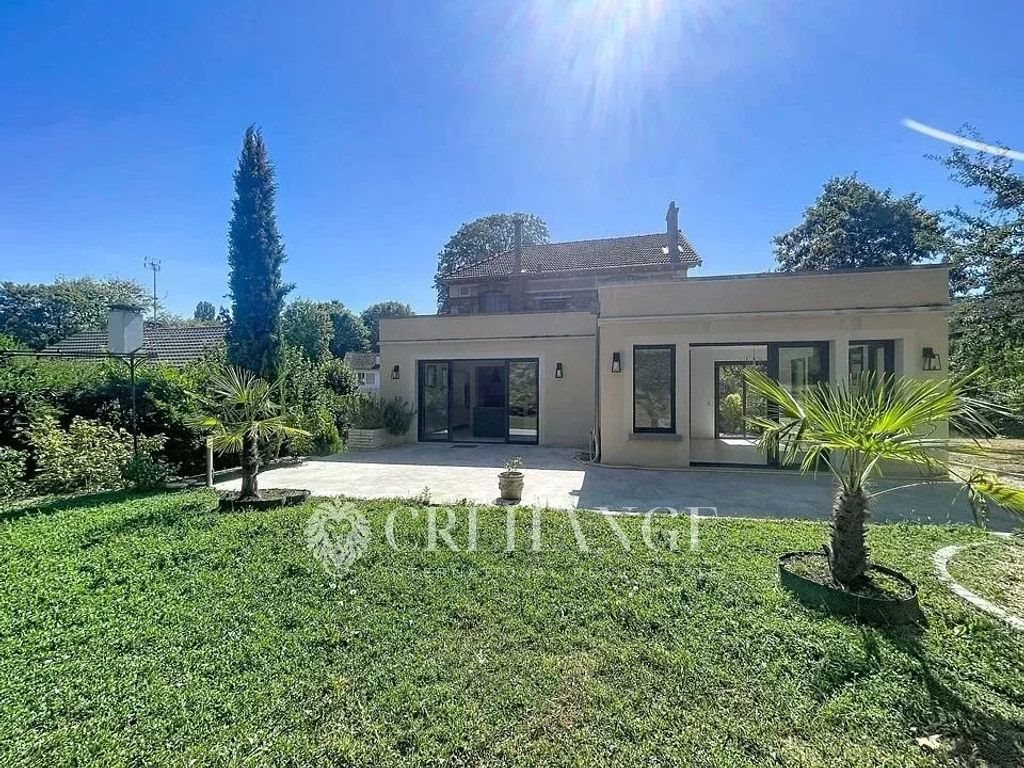Maison à louer, 220m², L'Étang-la-Ville