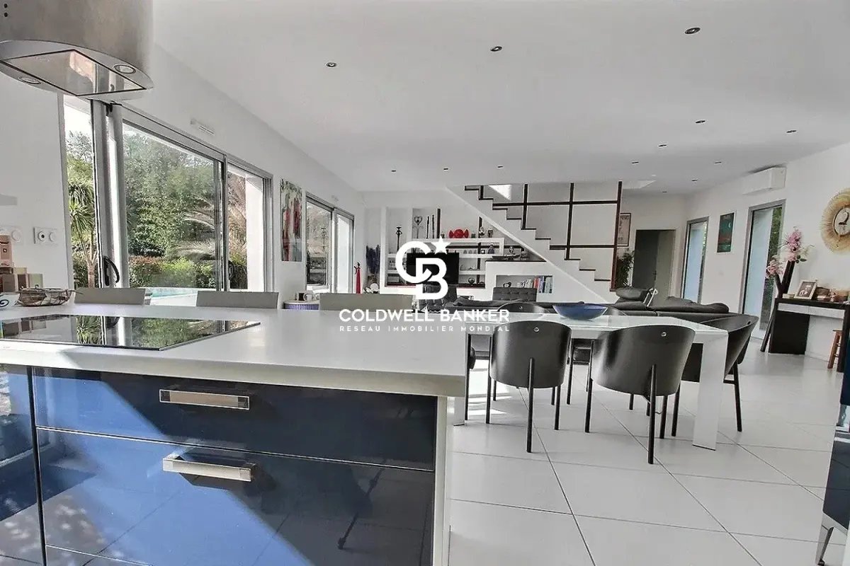 Maison à vendre, 205m², Pessac
