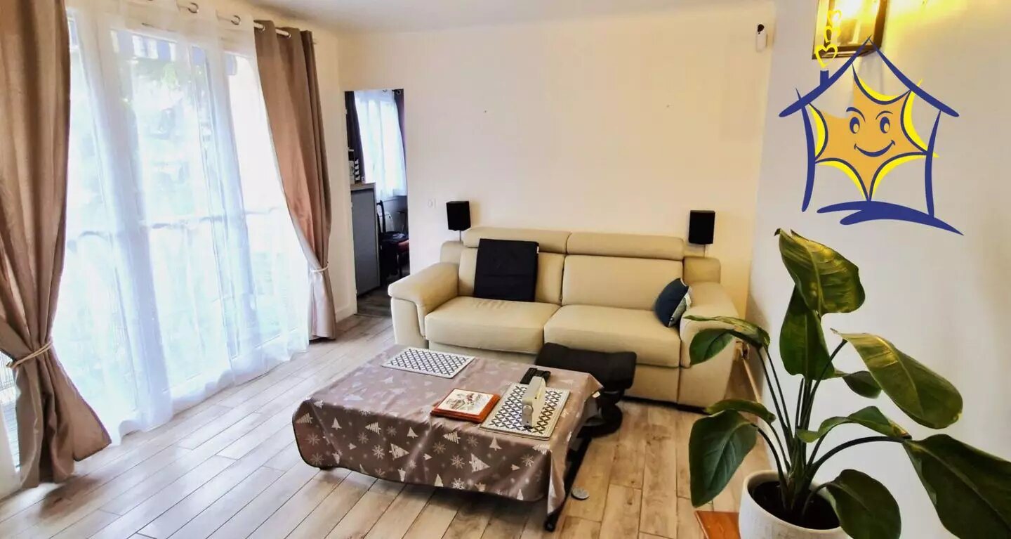 Appartement à vendre, 33m², Viry-Châtillon