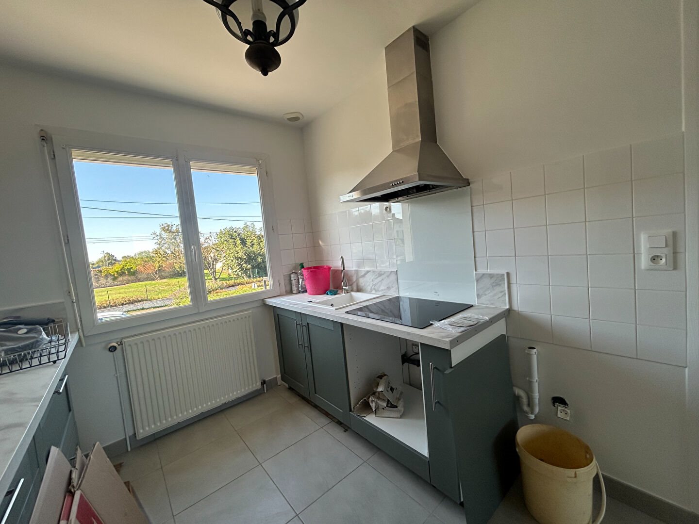 Maison à louer, 65m², Savigné