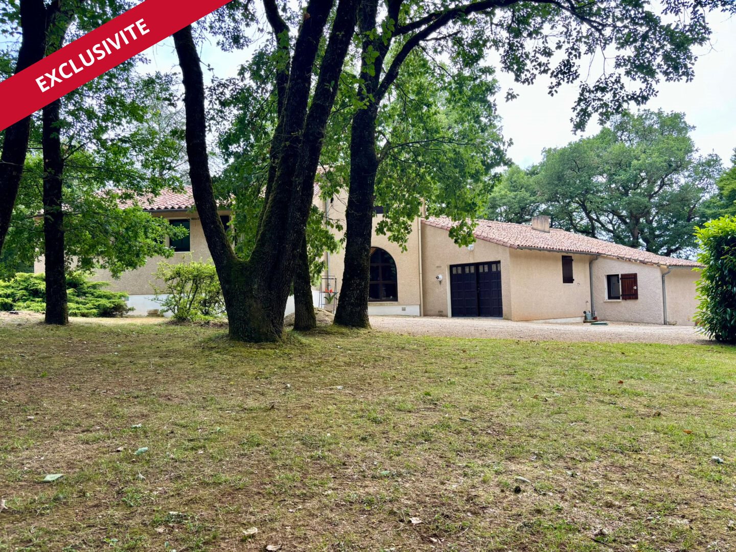 Maison à vendre, 158m², Saint-Pierre-d'Exideuil