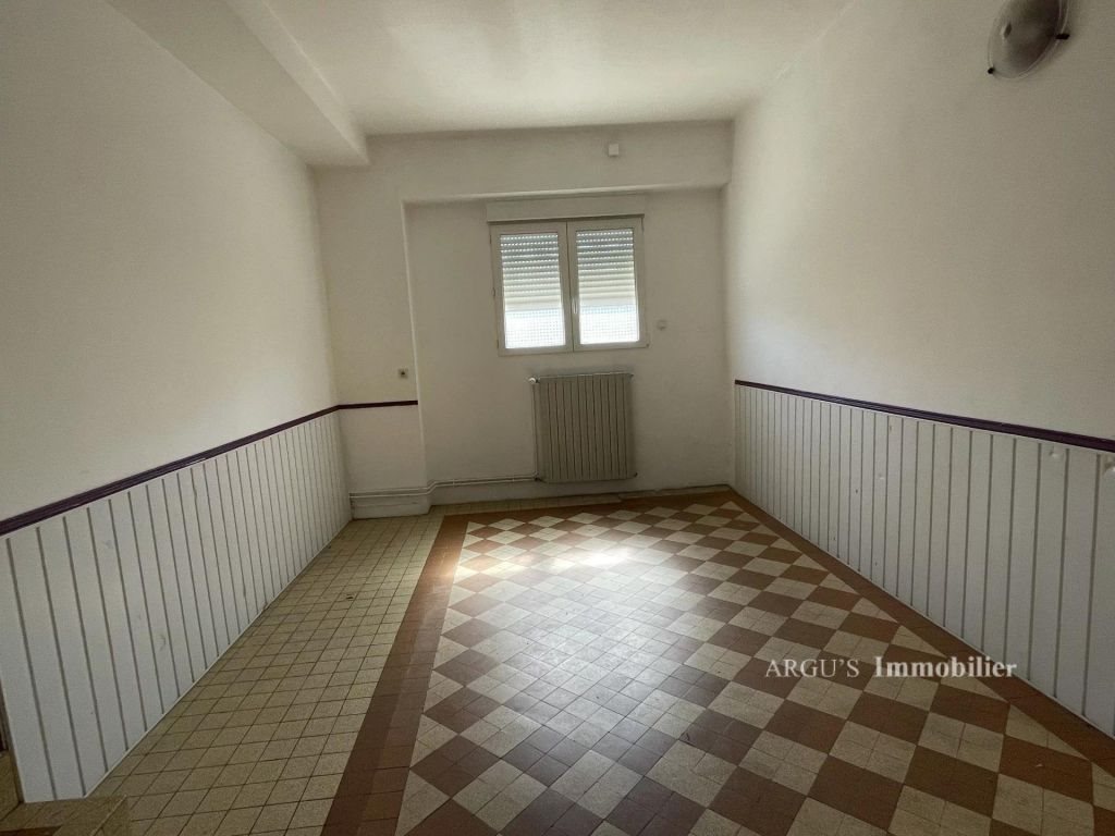 Maison à louer, 136m², Savigné