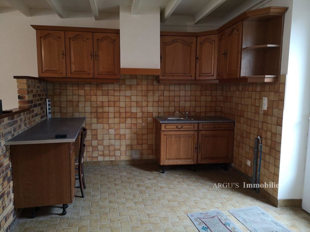 Maison à louer, 61m², Bouresse