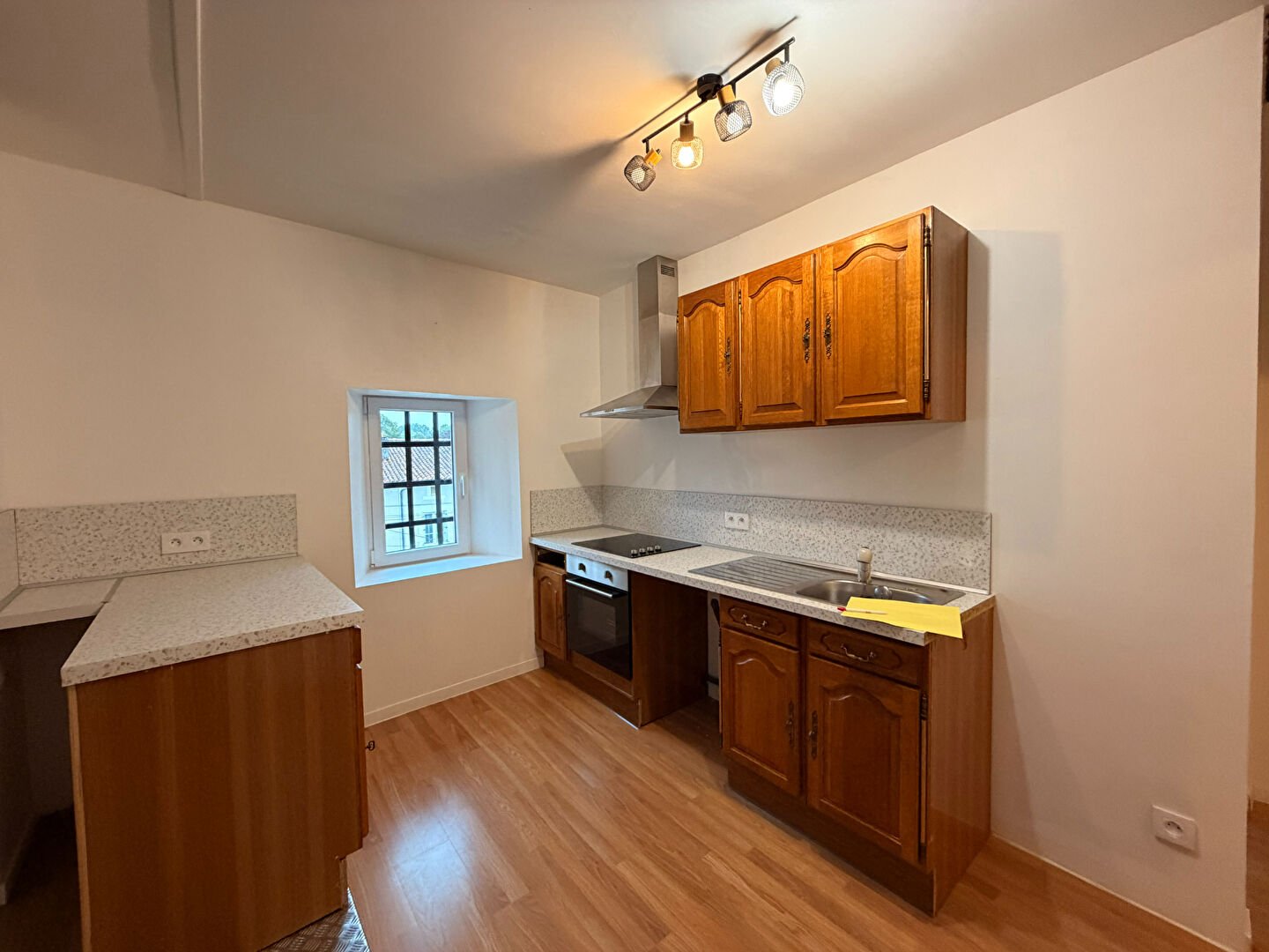 Appartement à louer, 50m², Civray