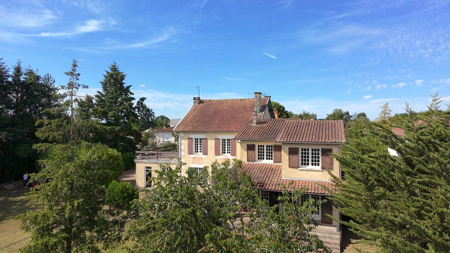 Maison à vendre, 277m², Saint-Pierre-d'Exideuil