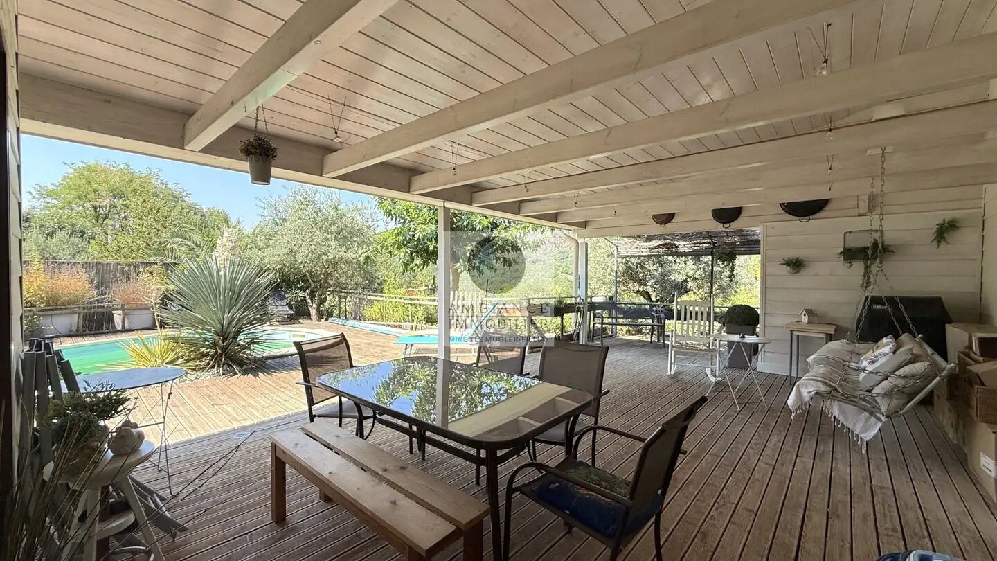 Maison à vendre, 109m², Saint-Georges-les-Bains
