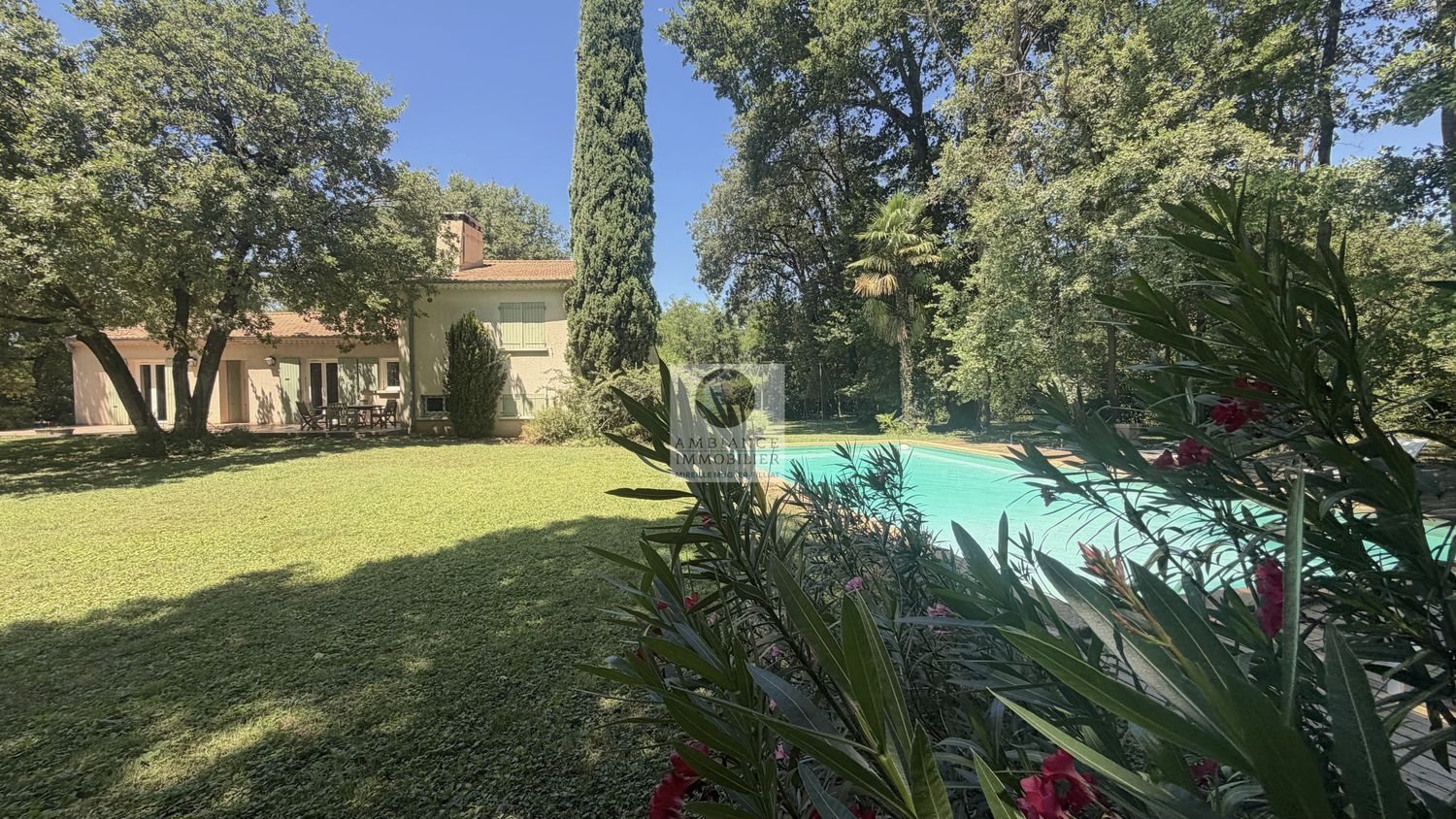 Maison à vendre, 230m², Montélier