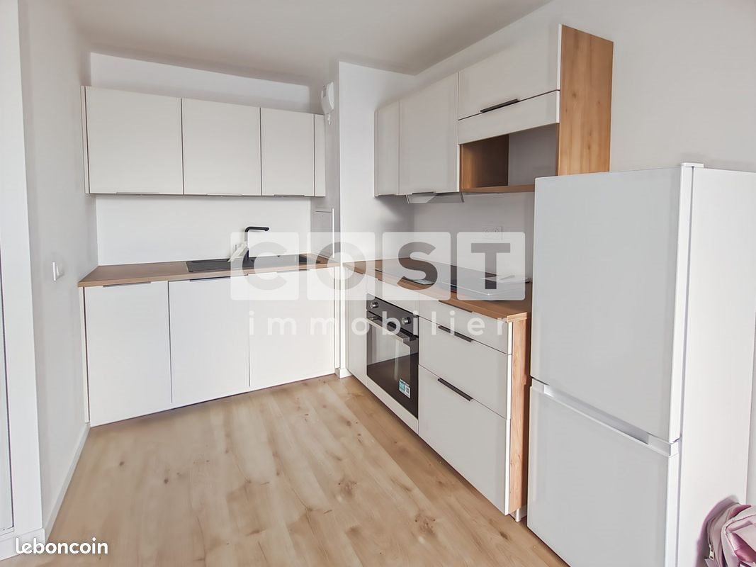 Appartement à louer, 49m², Colombes