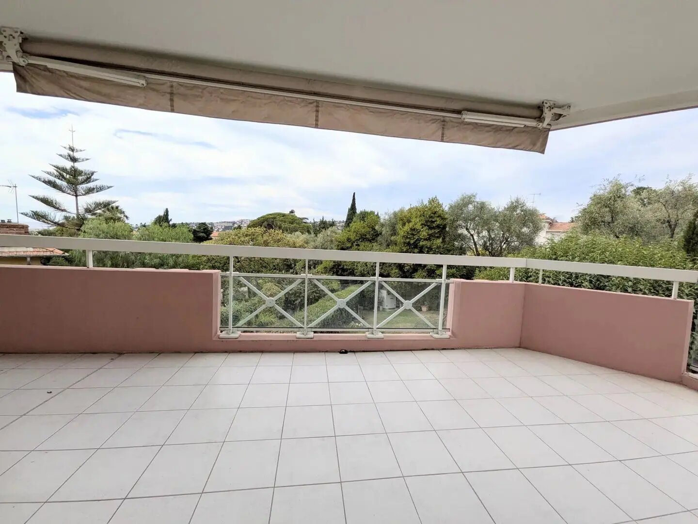 Appartement à louer, 57m², Nice