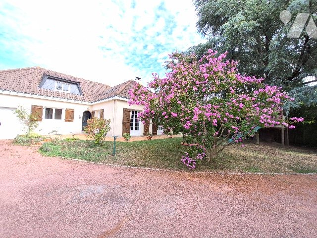 Maison à vendre, 295m², Saint-Julien-de-Concelles