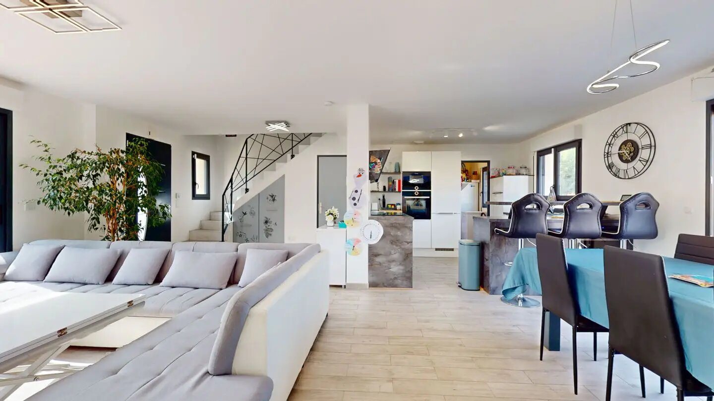 Maison à vendre, 101m², Breux-Jouy