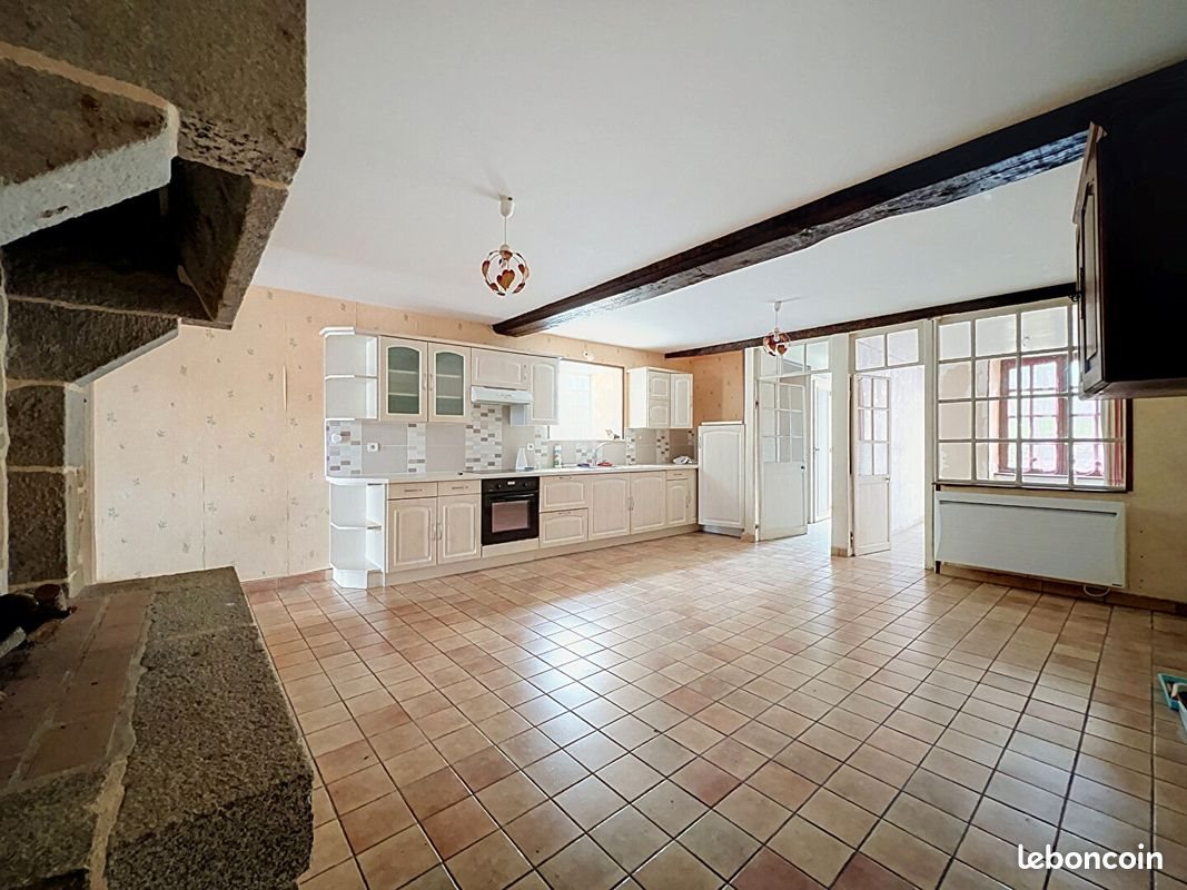 Maison à vendre, 155m², Carrouges