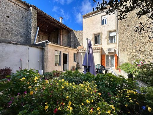 Maison 4 pièces 157 m² · à Laure-Minervois · 157 m² · 177 500 €
