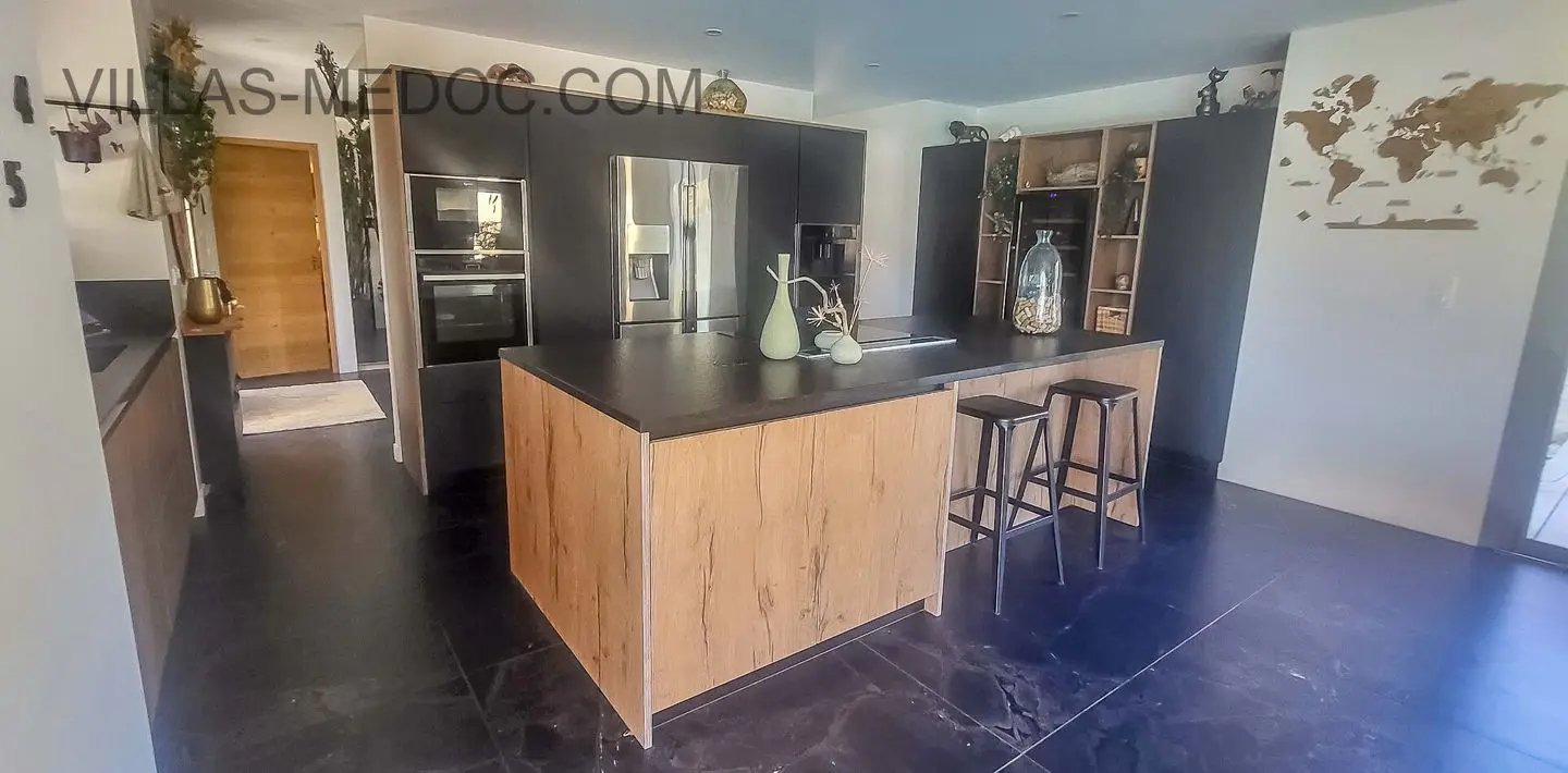 Maison à vendre, 177m², Vendays-Montalivet
