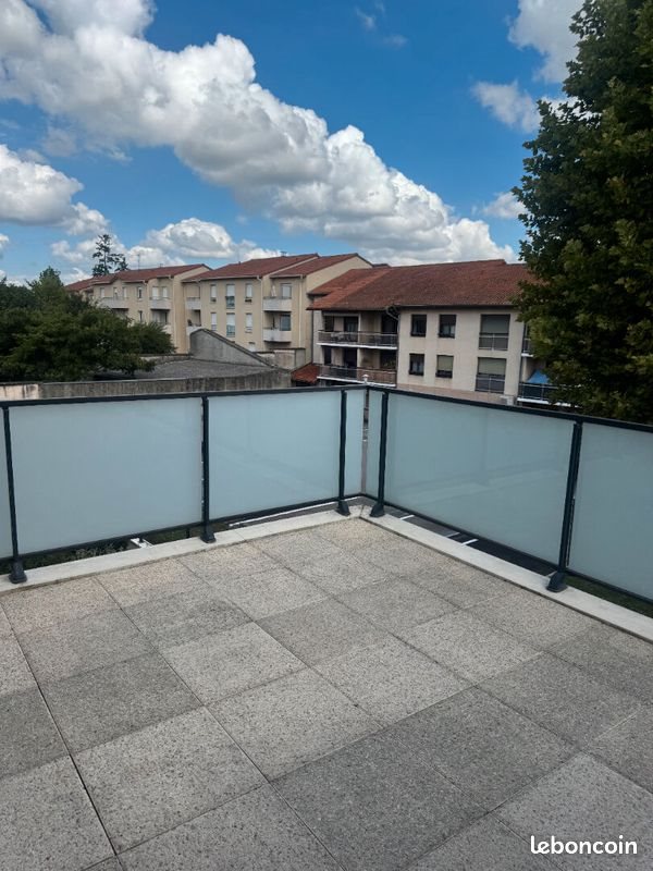 Appartement à louer, 44m², Genas