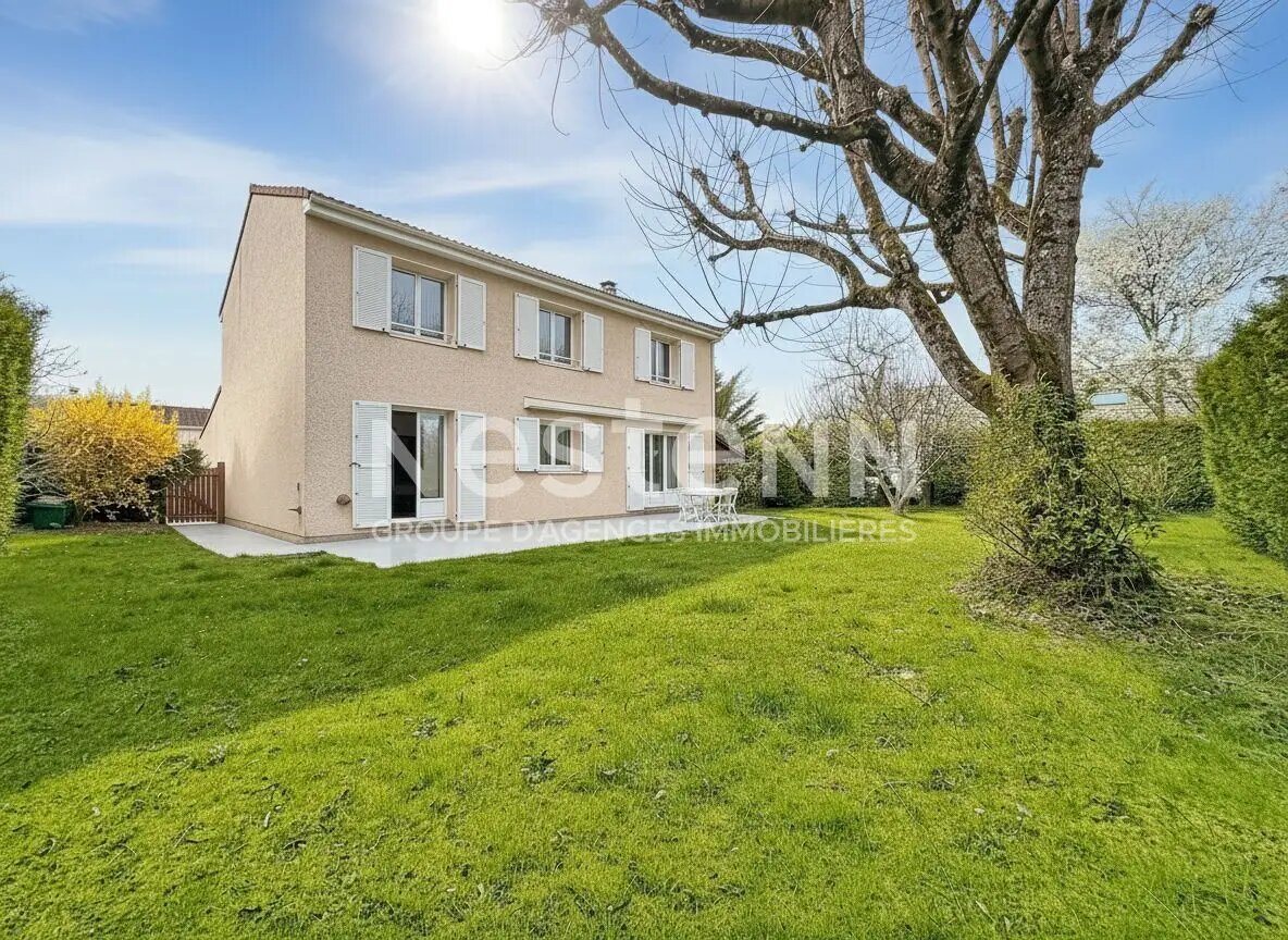 Maison à vendre, 136m², Montigny-le-Bretonneux